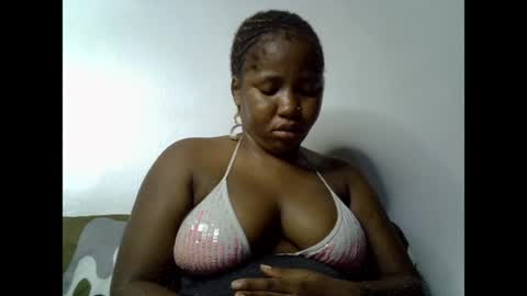 sweetcoochiex online show from June 14, 10:56 pm
