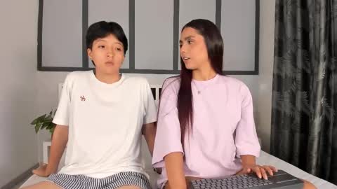 Eva Short hair girl  - Victoria Long red hair online show from September 23, 2:14 am