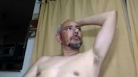 Snapshot of sweetcuervo chatting on January 7, 4:59 am sweetcuervo independent model online show from January 7, 4:59 am