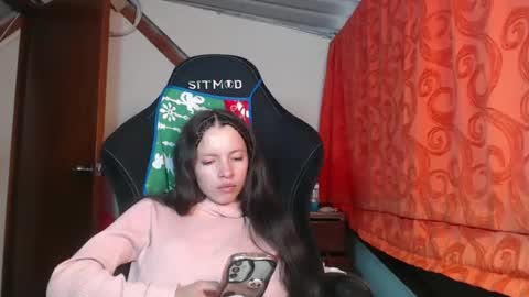 sweetdam12 online show from December 28, 8:25 pm