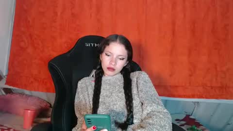 sweetdam12 online show from January 17, 11:40 pm