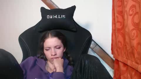 sweetdam12 online show from January 25, 10:28 pm