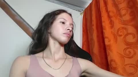 sweetdam12 online show from February 5, 8:46 pm