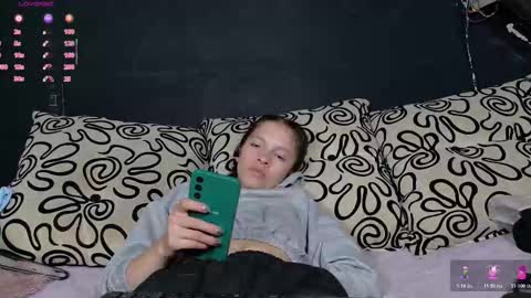 sweetdam12 online show from November 5, 9:04 pm