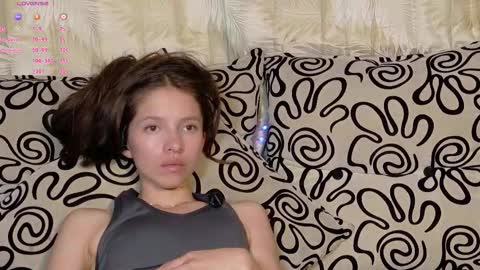 sweetdam12 online show from November 18, 9:30 pm