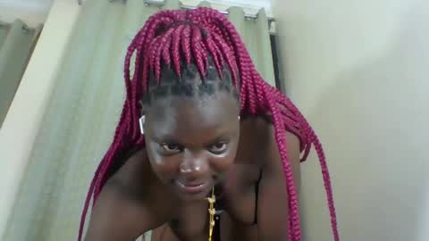 Snapshot of sweetdarkskin chatting on January 20, 12:15 am CLARIS online show from January 20, 12:15 am