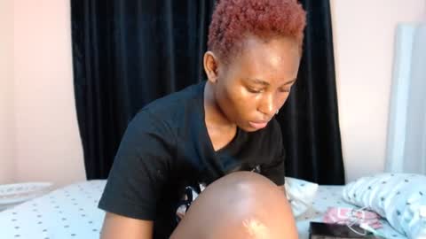 Snapshot of sweetdeee_ chatting on July 10, 6:50 am sweetDee online show from July 10, 6:50 am