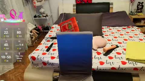 Sweetdevil0810 online show from June 17, 7:59 pm