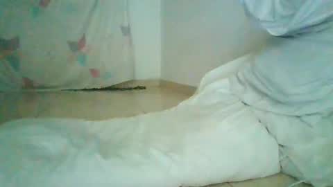 Snapshot of sweetdoll6 chatting on June 5, 3:35 am Sweet Doll online show from June 5, 3:35 am