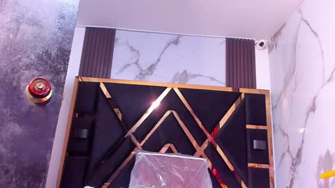 Snapshot of sweetebonny1 chatting on December 3, 4:50 pm Jimena online show from December 3, 4:50 pm