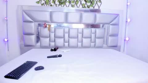 Snapshot of sweetebonny1 chatting on February 24, 6:06 pm Jimena online show from February 24, 6:06 pm