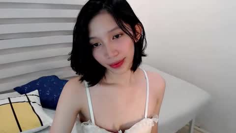 Snapshot of sweetestcelest chatting on May 7, 1:22 am Celest online show from May 7, 1:22 am