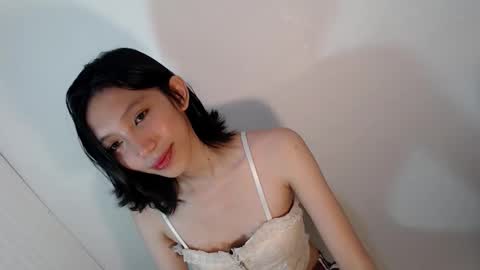 Snapshot of sweetestcelest chatting on June 2, 12:34 am Celest online show from June 2, 12:34 am