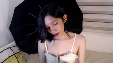 Snapshot of sweetestcelest chatting on June 4, 1:55 am Celest online show from June 4, 1:55 am