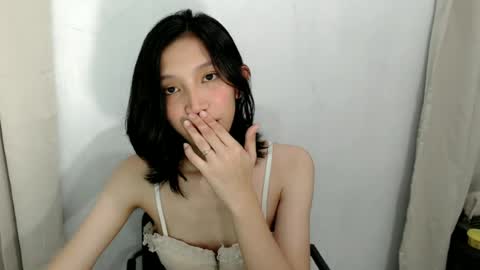 Snapshot of sweetestcelest chatting on June 25, 8:08 am Celest online show from June 25, 8:08 am