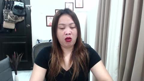 Snapshot of sweetestsmile_ chatting on December 7, 11:12 pm Khaye online show from December 7, 11:12 pm