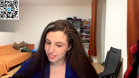 Snapshot of sweetfenomen67 chatting on June 5, 7:30 pm Joanna online show from June 5, 7:30 pm