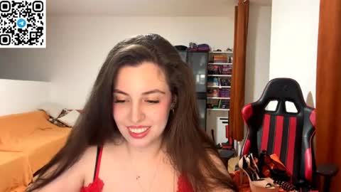 Snapshot of sweetfenomen67 chatting on June 13, 8:18 pm Joanna online show from June 13, 8:18 pm