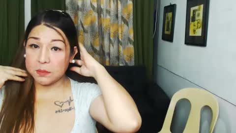 GoddessAira4uTS online show from January 2, 3:58 am