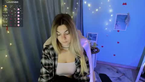 sweetfoyou online show from September 21, 5:42 am