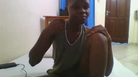 Snapshot of sweetgal2025 chatting on January 5, 5:27 pm EUNICE online show from January 5, 5:27 pm