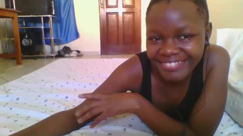 Snapshot of sweetgal2025 chatting on January 12, 12:21 pm EUNICE online show from January 12, 12:21 pm