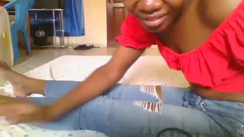 Snapshot of sweetgal2025 chatting on February 7, 7:34 am EUNICE online show from February 7, 7:34 am