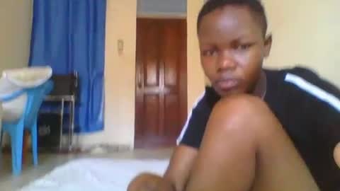 Snapshot of sweetgal2025 chatting on February 19, 7:59 am EUNICE online show from February 19, 7:59 am