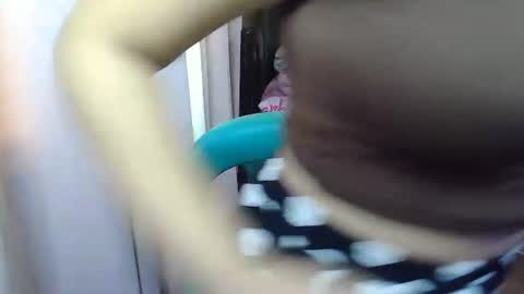 Snapshot of sweetgal_mica chatting on June 12, 11:35 pm sweetgal_mica online show from June 12, 11:35 pm