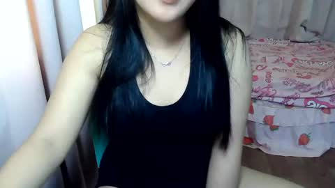 Snapshot of sweetgal_mica chatting on June 18, 11:31 pm sweetgal_mica online show from June 18, 11:31 pm