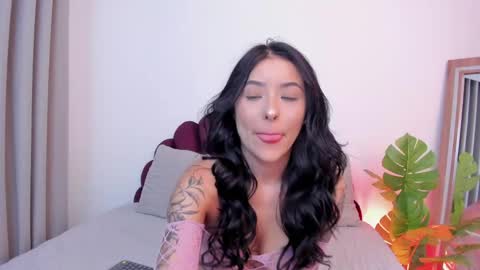 Snapshot of sweetgirl______ chatting on May 5, 9:50 am Dulce online show from May 5, 9:50 am