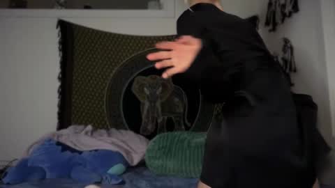 sweetgracee online show from February 15, 4:47 am