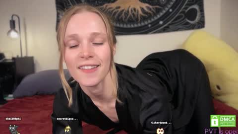sweetgracee online show from February 24, 2:53 am