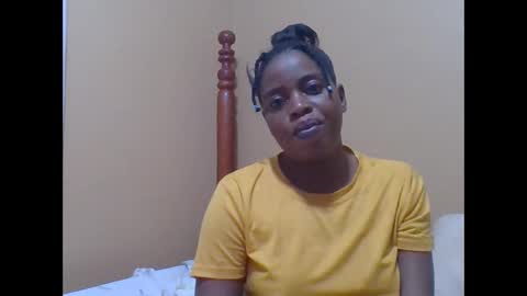 sweetib1 online show from September 28, 5:46 am