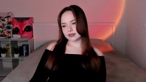 Snapshot of sweetie_candy_ chatting on October 18, 1:56 pm Hannah online show from October 18, 1:56 pm