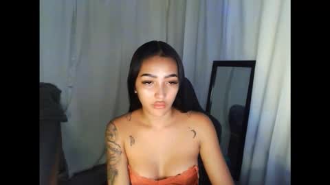 Snapshot of sweetie_irishh chatting on October 25, 10:12 am Irish online show from October 25, 10:12 am