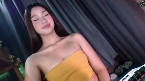 sweetiecum_tina online show from January 10, 1:35 pm