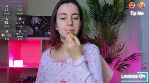 Kendl online show from March 3, 9:31 pm