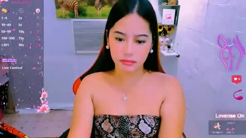 Nicole online show from October 10, 5:23 pm