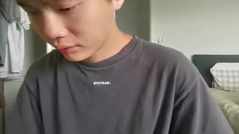 sweetiepuppy421 online show from December 23, 1:25 am