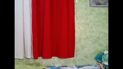 sweetiestkylie online show from February 15, 2:37 am