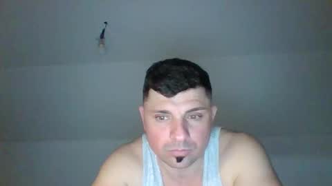 Snapshot of sweetjohnny6 chatting on February 19, 7:43 pm sweetjohnny6 online show from February 19, 7:43 pm