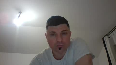 Snapshot of sweetjohnny6 chatting on February 22, 9:57 pm sweetjohnny6 online show from February 22, 9:57 pm