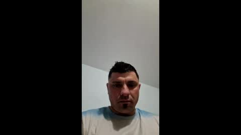 Snapshot of sweetjohnny6 chatting on March 29, 7:52 am sweetjohnny6 online show from March 29, 7:52 am