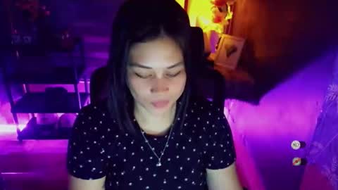 Sweet Jynn95 online show from May 4, 3:08 pm