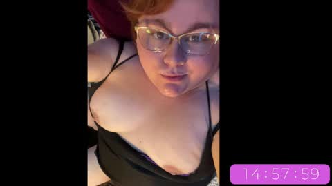 Snapshot of sweetkiitty3 chatting on June 7, 2:48 am Jazzy online show from June 7, 2:48 am