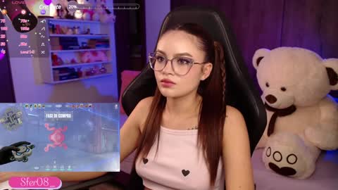 Snapshot of sweetlee_1 chatting on January 19, 1:10 am online show from January 19, 1:10 am