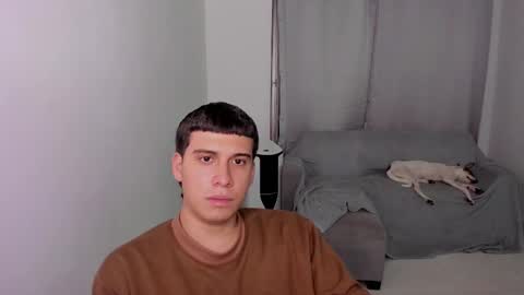 Snapshot of sweetlian_04 chatting on February 26, 6:04 am Lian online show from February 26, 6:04 am