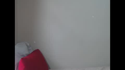 Snapshot of sweetlipss_ chatting on September 20, 10:16 am sweetlipss_ online show from September 20, 10:16 am