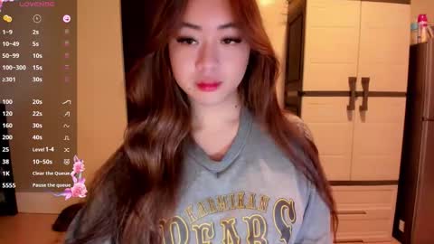 Zoe online show from May 6, 2:19 am